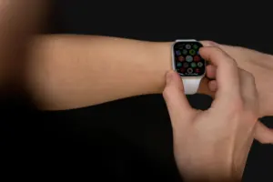 www silicon-insider .com wearable tech